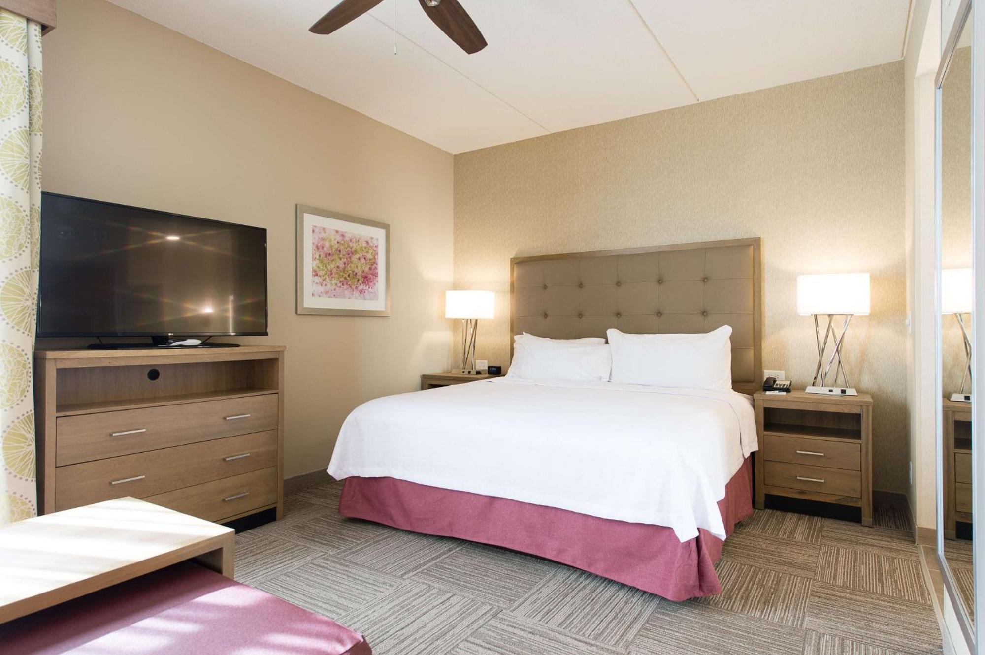 Homewood Suites By Hilton Concord Exterior photo